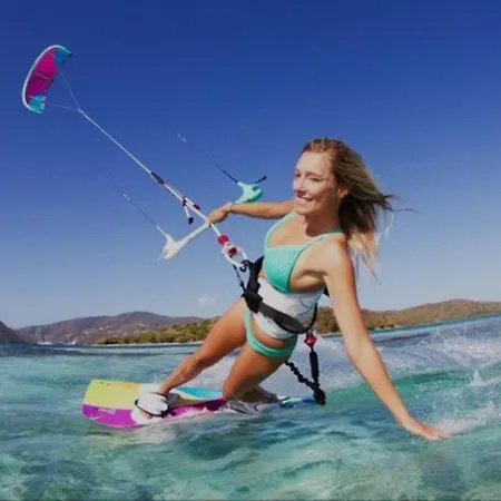 בית נופש Domu Quesada San Giovanni Suèrgiu